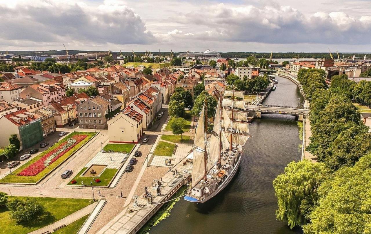 Old Town River Apartments Klaipėda Dış mekan fotoğraf