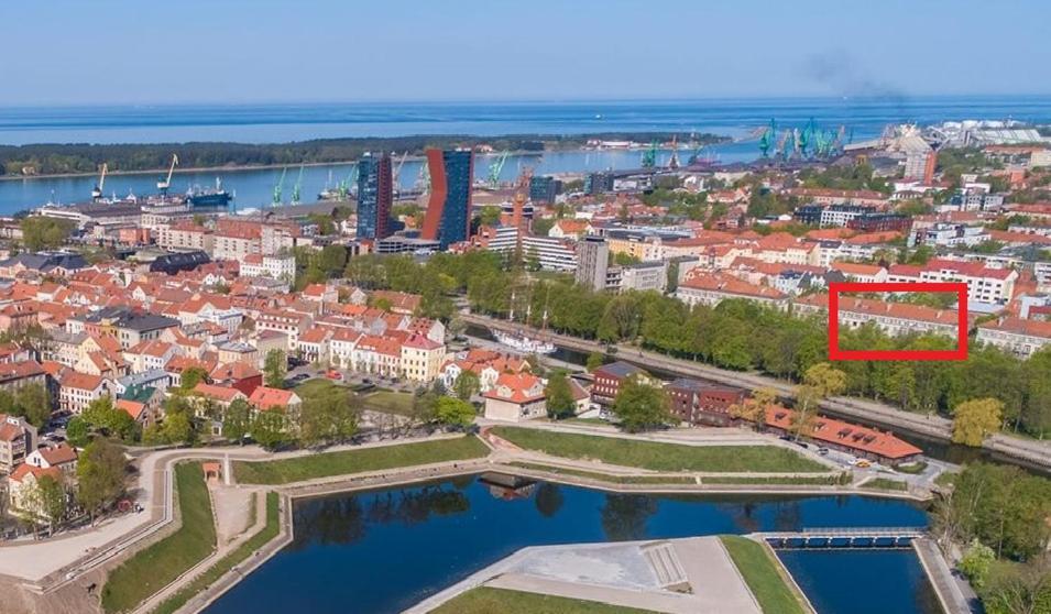 Old Town River Apartments Klaipėda Dış mekan fotoğraf